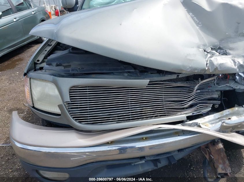 1999 Ford Expedition Eddie Bauer/Xlt VIN: 1FMPU18L2XLC26875 Lot: 39600797