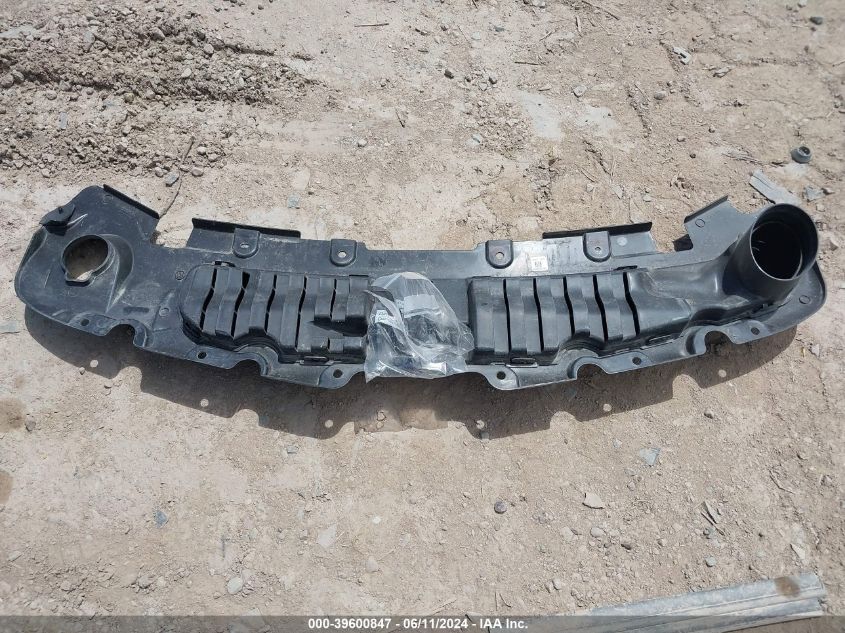 2018 Chevrolet Traverse 1Lt VIN: 1GNEVGKW1JJ153992 Lot: 39600847