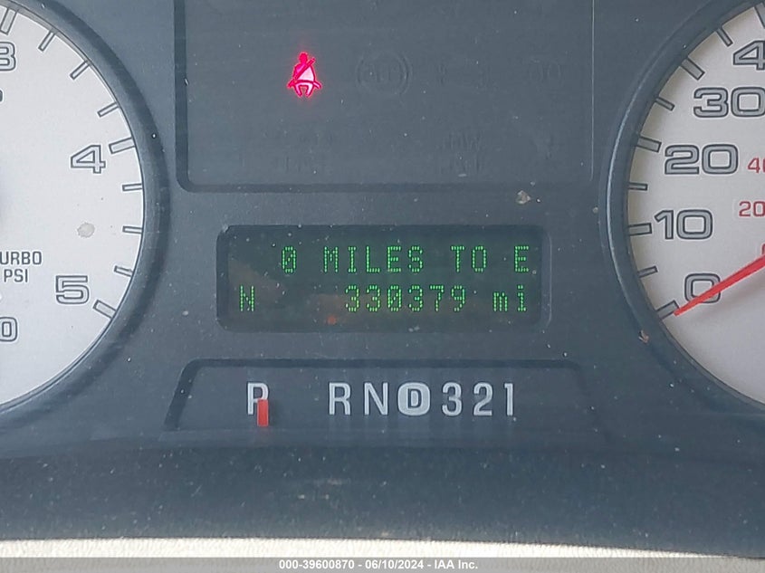 2005 Ford F-250 Lariat/Xl/Xlt VIN: 1FTSW20P95EA32276 Lot: 39600870