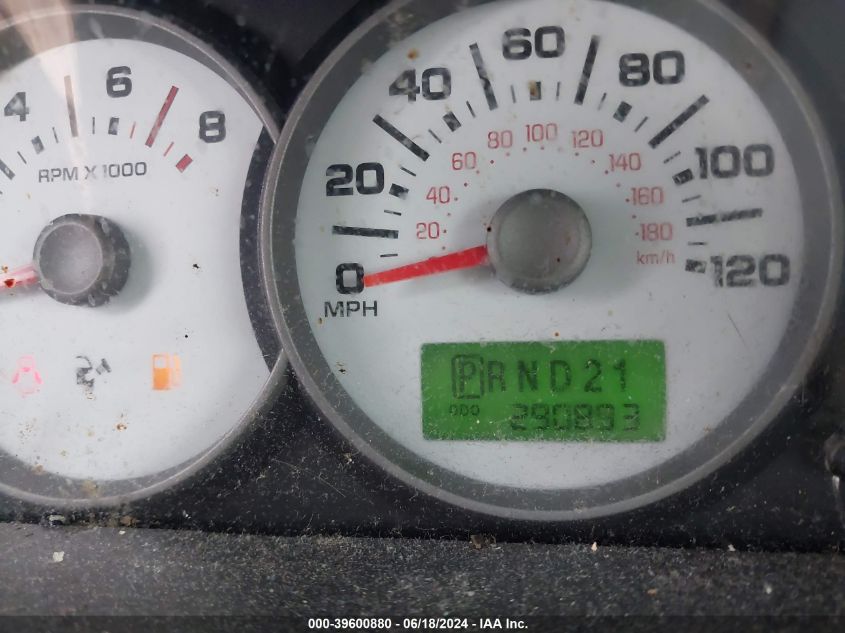 2005 Ford Escape Xls VIN: 1FMYU02Z75KB32165 Lot: 39600880