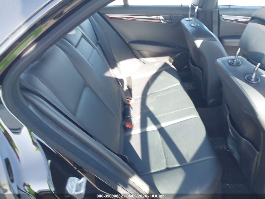 2011 Mercedes-Benz C 300 Luxury 4Matic/Sport 4Matic VIN: WDDGF8BB5BR173334 Lot: 39600882