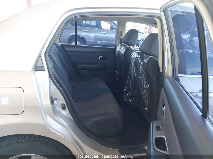 2009 Nissan Versa 1.8Sl VIN: 3N1BC11E69L364586 Lot: 39600898