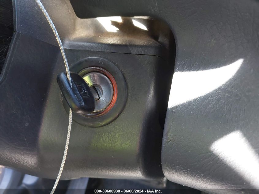 2000 Honda Cr-V Ex VIN: JHLRD1868YC060499 Lot: 39600930