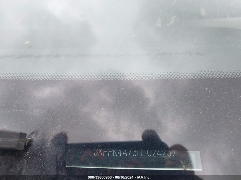 2017 KIA FORTE LX - 3KPFK4A73HE024237