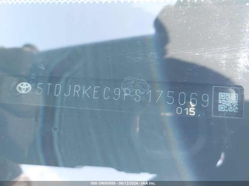 2023 Toyota Sienna Xle VIN: 5TDJRKEC9PS175069 Lot: 39600958