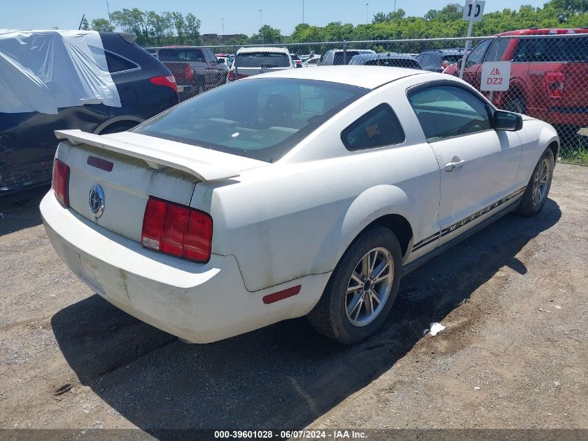 2005 Ford Mustang V6 Deluxe/V6 Premium VIN: 1ZVFT80N355163454 Lot: 39601028