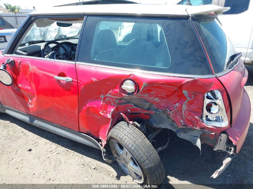 2003 Mini Cooper S VIN: WMWRE33453TD61297 Lot: 39601085