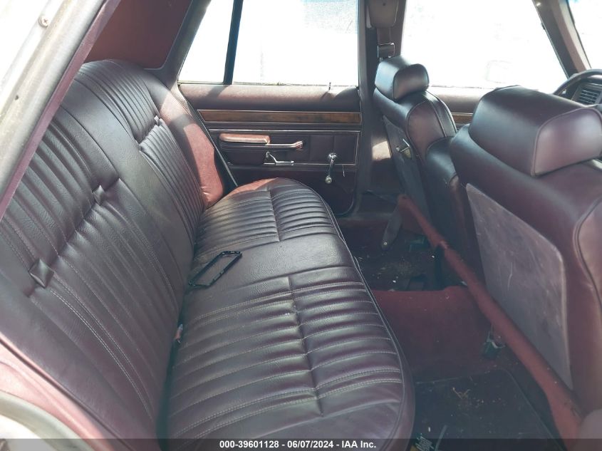 1988 Ford Crown Victoria S VIN: 2FABP72F9JX163348 Lot: 39601128