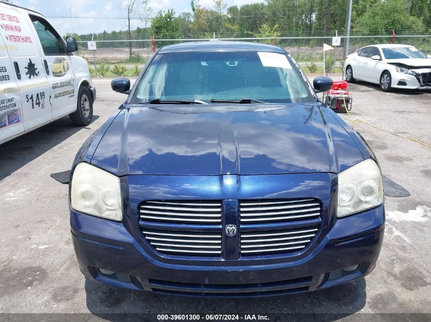 2005 Dodge Magnum Rt VIN: 2D8GV582X5H591526 Lot: 39601300