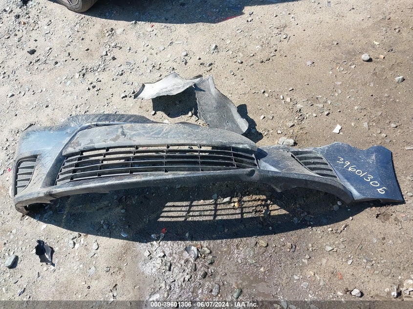 2013 Hyundai Elantra Gls VIN: KMHDH4AEXDU752374 Lot: 39601306