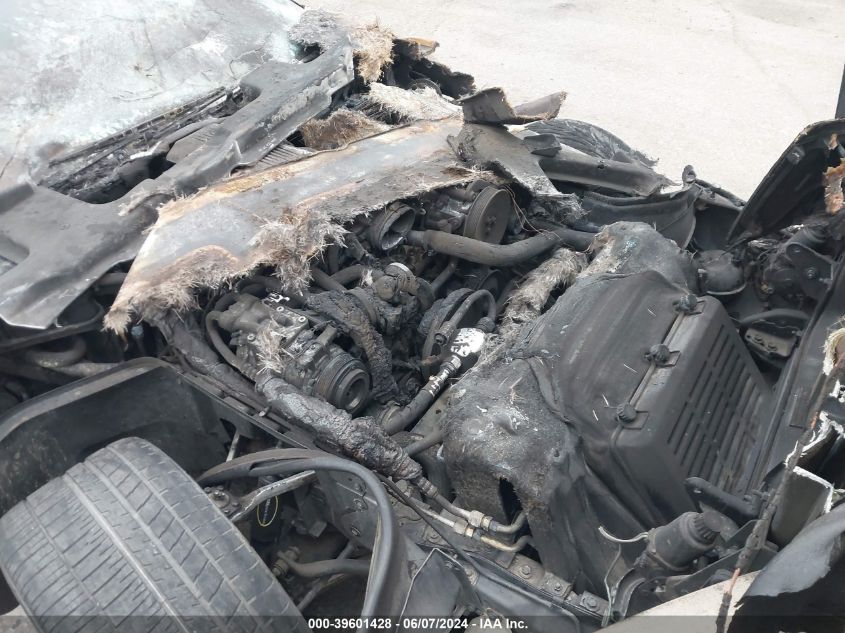 1991 Chevrolet Corvette VIN: 1G1YY2381M5104684 Lot: 39601428