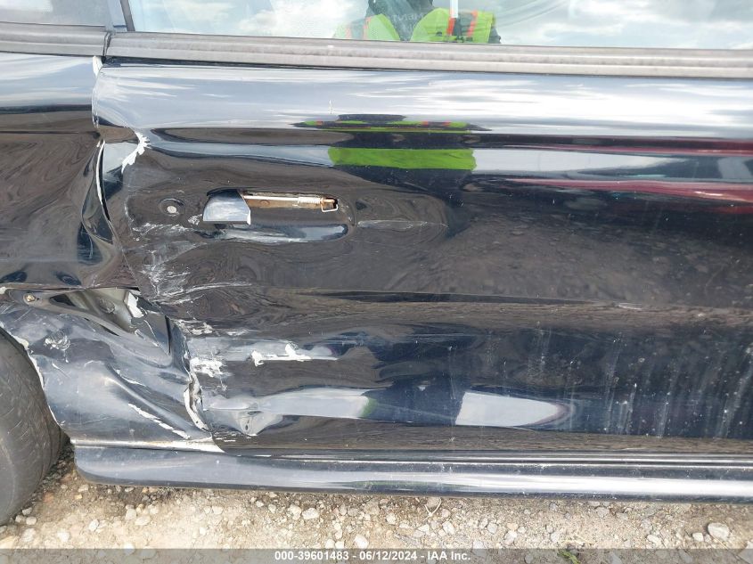 1998 Ford Mustang VIN: 1FAFP4041WF157192 Lot: 39601483