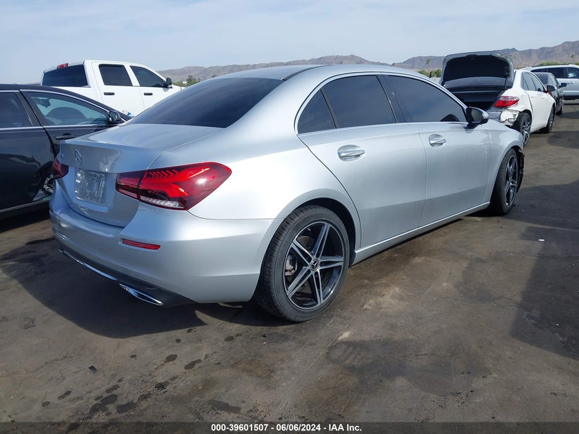 2019 Mercedes-Benz A 220 VIN: WDD3G4EB7KW012016 Lot: 39601507