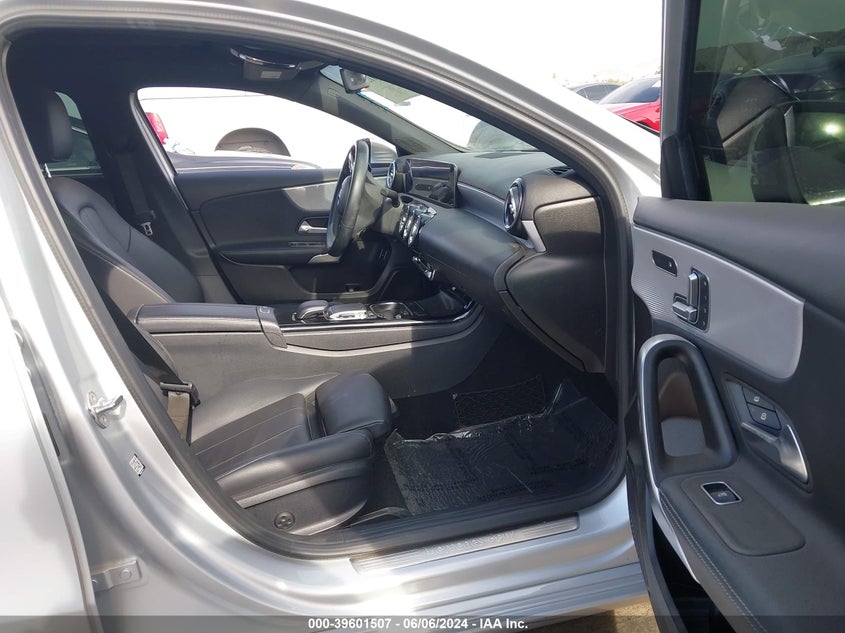 2019 Mercedes-Benz A 220 VIN: WDD3G4EB7KW012016 Lot: 39601507