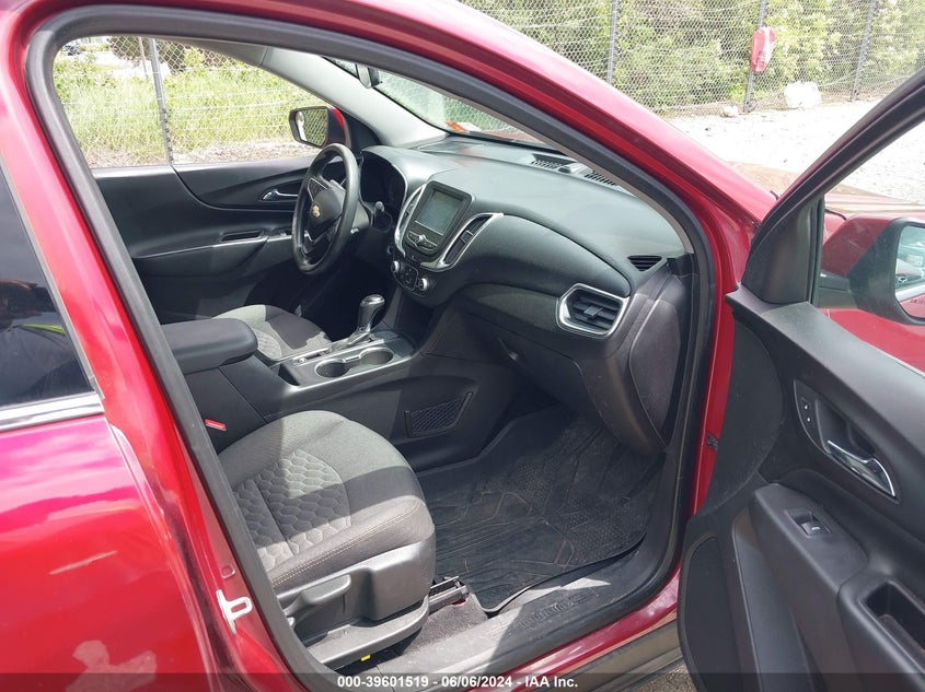 VIN 2GNAXJEV6J6134022 2018 CHEVROLET EQUINOX LT