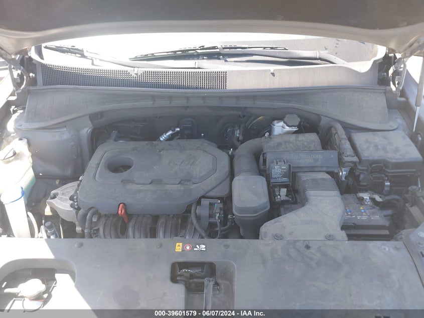 2019 Kia Sorento 2.4L L VIN: 5XYPG4A32KG466049 Lot: 39601579