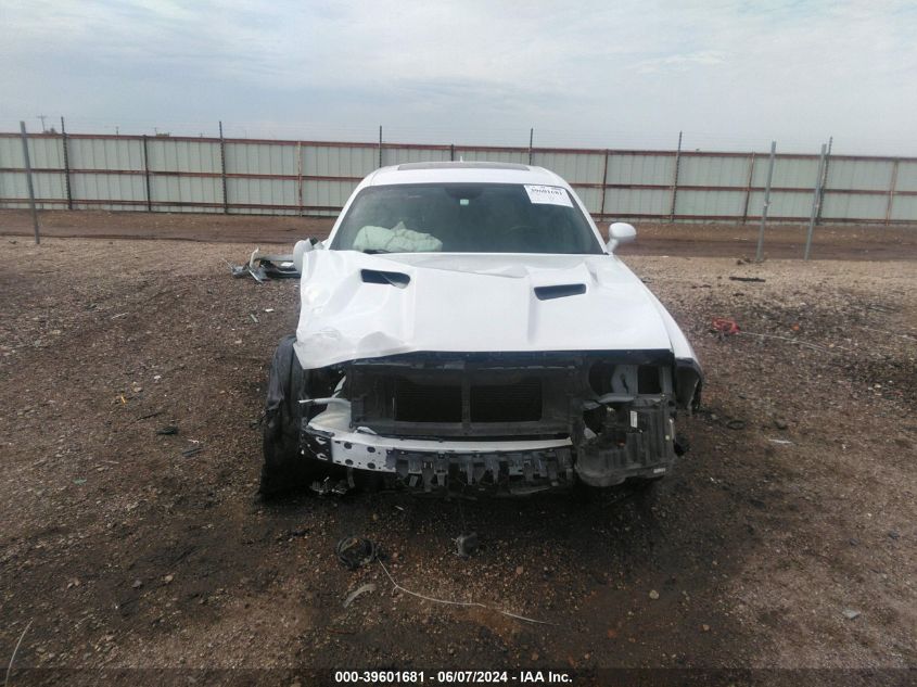 2C3CDZAG9JH258133 2018 Dodge Challenger Sxt Plus