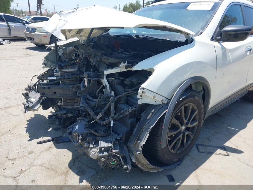 2017 Nissan Rogue Sv VIN: 5N1AT2MTXHC867133 Lot: 39601756
