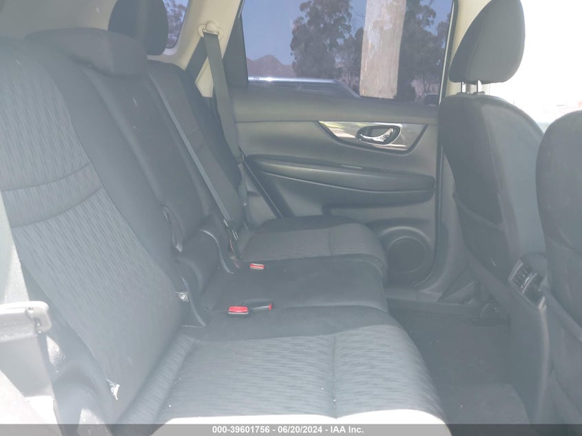 2017 Nissan Rogue Sv VIN: 5N1AT2MTXHC867133 Lot: 39601756