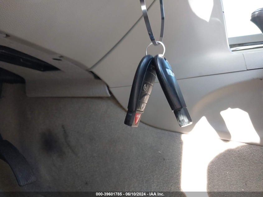 2012 Jeep Grand Cherokee Laredo VIN: 1C4RJFAG6CC165881 Lot: 39601785