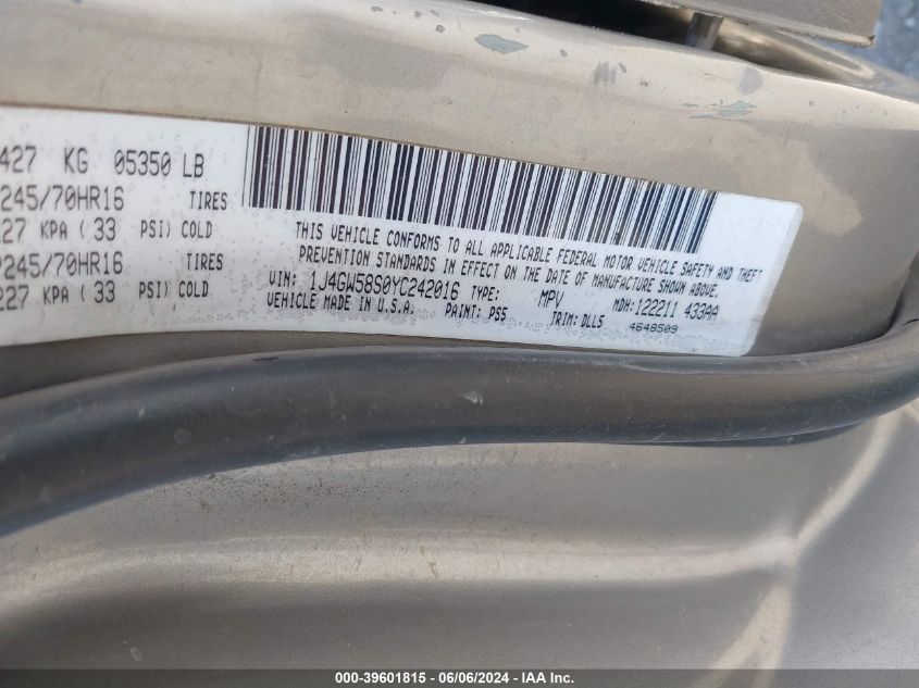 2000 Jeep Grand Cherokee Limited VIN: 1J4GW58S0YC242016 Lot: 39601815