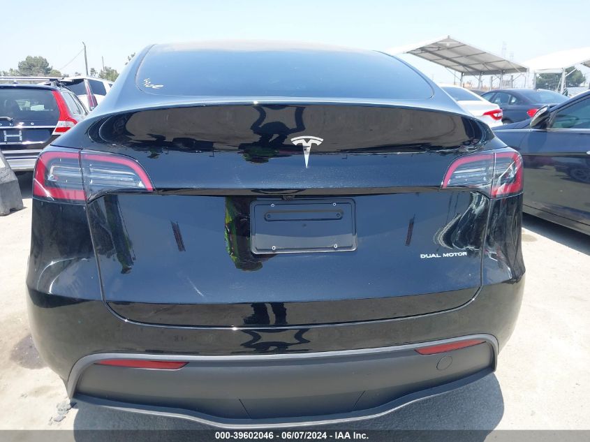 2024 Tesla Model Y Long Range Dual Motor All-Wheel Drive VIN: 7SAYGDEE2RA246539 Lot: 39602046