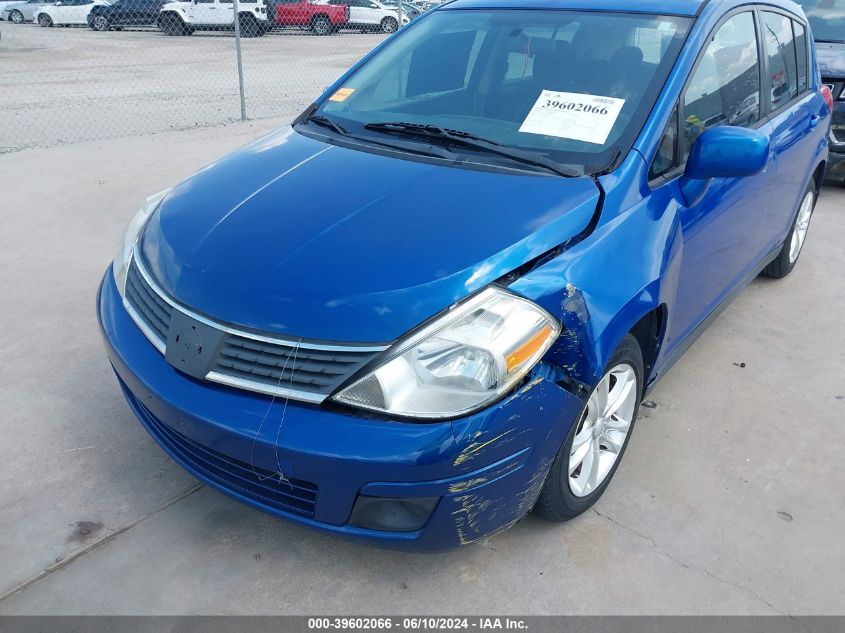 2008 Nissan Versa 1.8S VIN: 3N1BC13E68L459385 Lot: 39602066