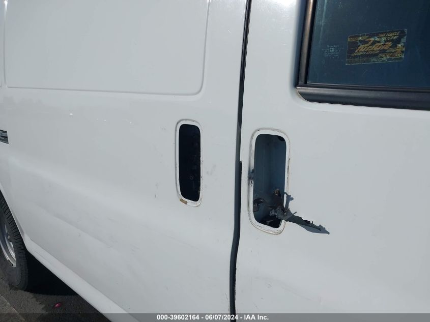 2001 Chevrolet Express VIN: 1GCFG15W011183355 Lot: 39602164