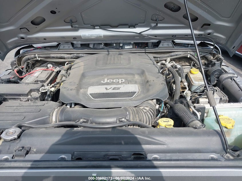 2017 JEEP WRANGLER UNLIMITED SPORT 4X4 - 1C4BJWDG1HL753417