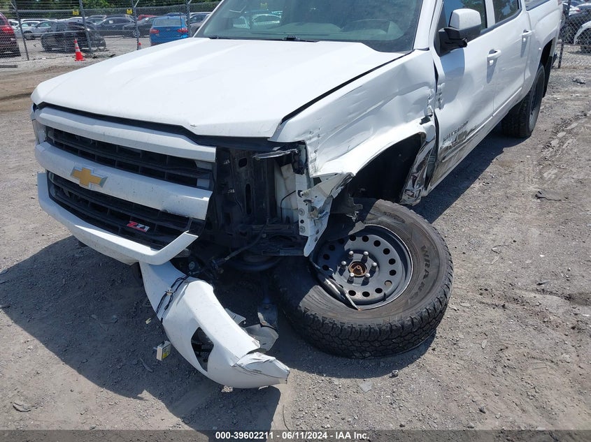 2017 Chevrolet Silverado 1500 2Lt VIN: 3GCUKREC4HG105022 Lot: 39602211