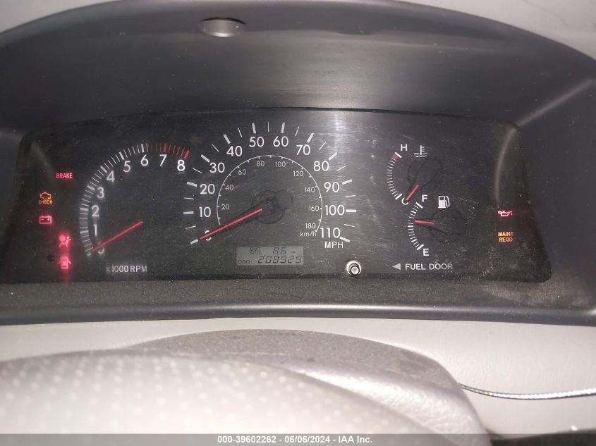 2005 Toyota Corolla Le VIN: JTDBR32E052067492 Lot: 39602262