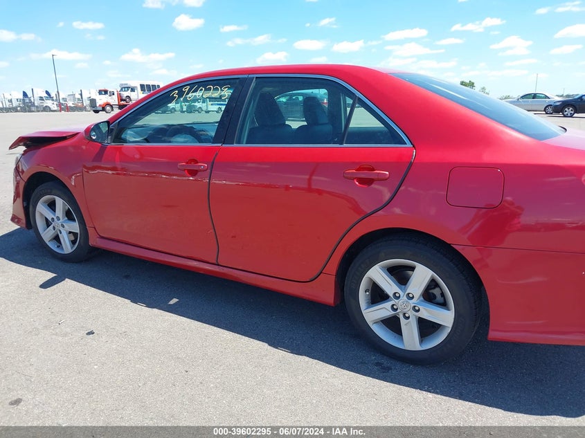 2014 Toyota Camry Se VIN: 4T1BF1FK4EU810314 Lot: 39602295