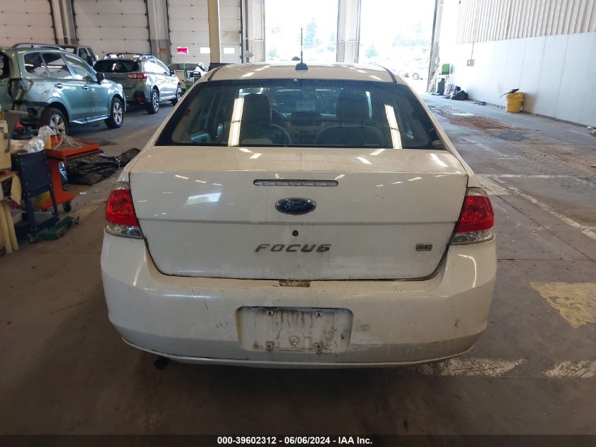 2008 Ford Focus Se/Ses VIN: 1FAHP35N58W272465 Lot: 39602312