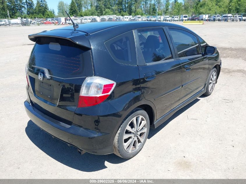 2013 Honda Fit Sport VIN: JHMGE8H51DC062802 Lot: 39602325