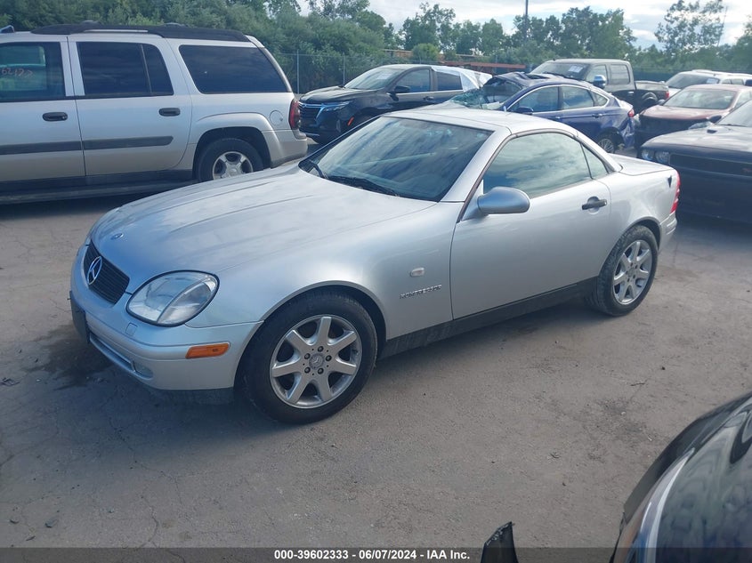 1998 Mercedes-Benz Slk 230 VIN: WDBKK47F7WF078994 Lot: 39602333