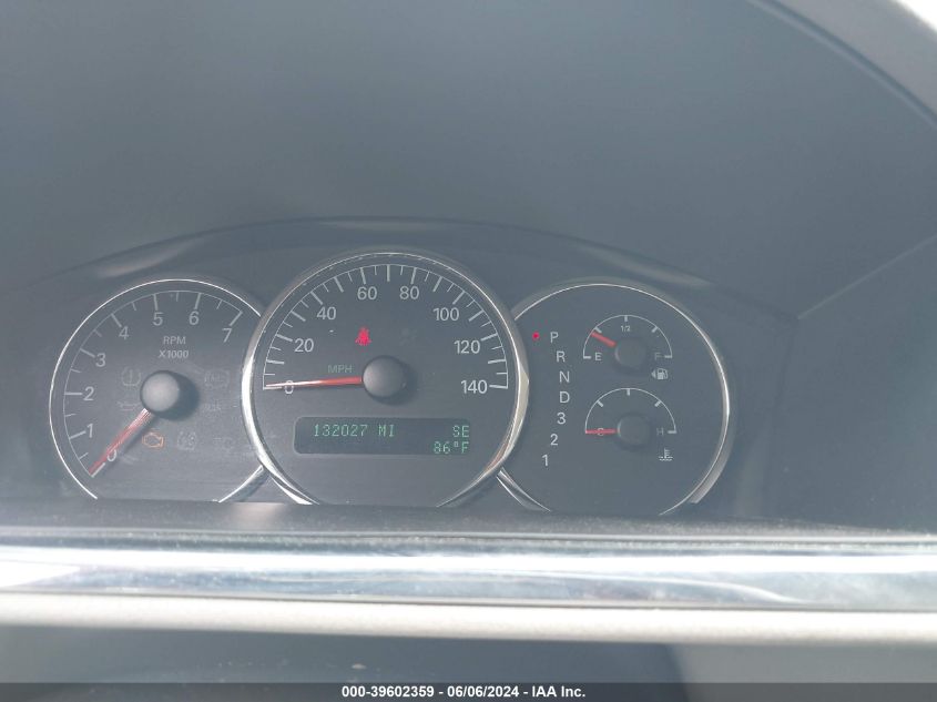 2008 Buick Lacrosse Cx VIN: 2G4WC582781186040 Lot: 39602359