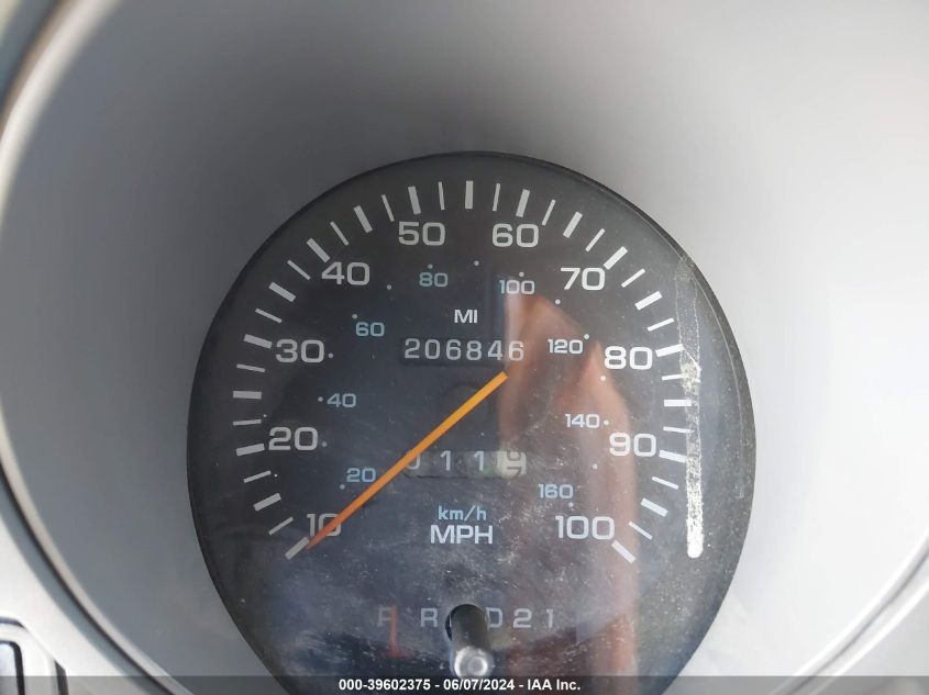 1994 Dodge Ram Van B350 VIN: 2B6JB31Y6RK138646 Lot: 39602375