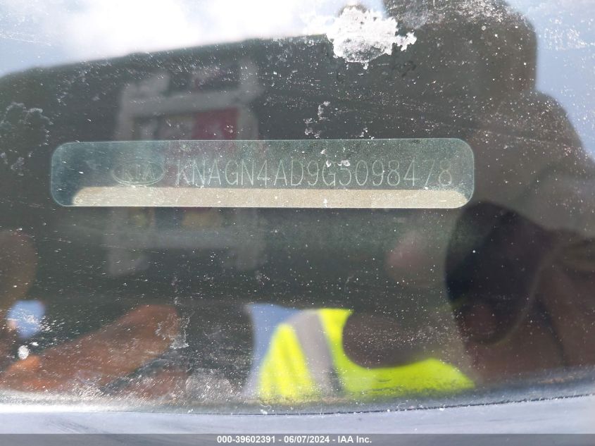 2016 Kia Optima Hybrid Ex VIN: KNAGN4AD9G5098478 Lot: 39602391