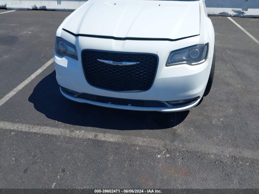 2015 Chrysler 300 VIN: 2C3CCABT2FH763132 Lot: 39602471