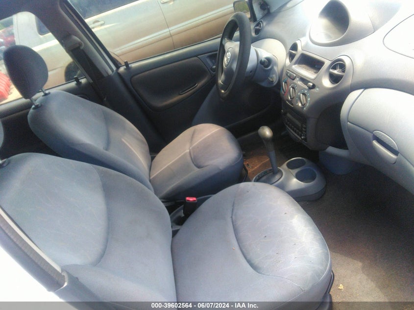 2003 Toyota Echo VIN: JTDBT123635033248 Lot: 39602564