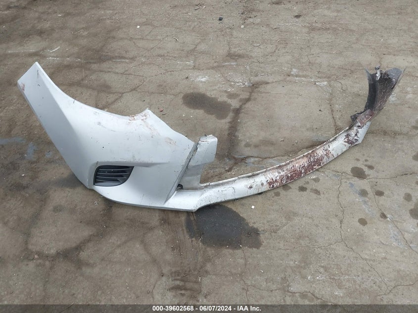 2016 Toyota Corolla Le VIN: 5YFBURHE8GP401569 Lot: 39602568