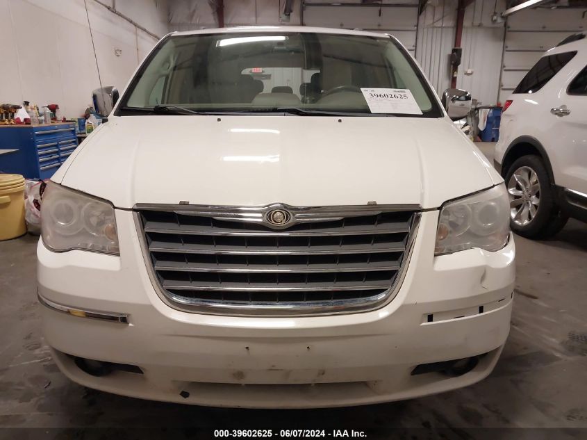 2010 Chrysler Town & Country New Limited VIN: 2A4RR7DX2AR398522 Lot: 39602625