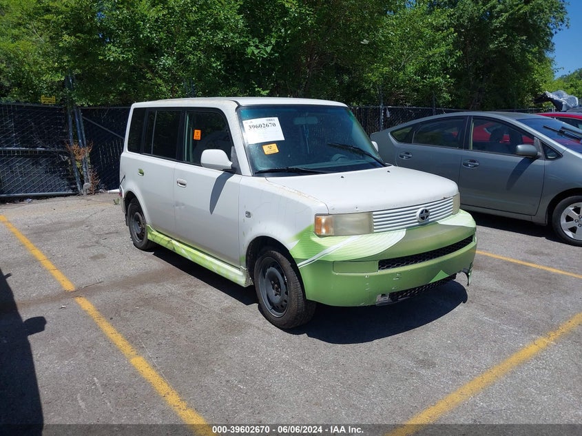 2005 Scion Xb VIN: JTLKT324350211772 Lot: 39602670