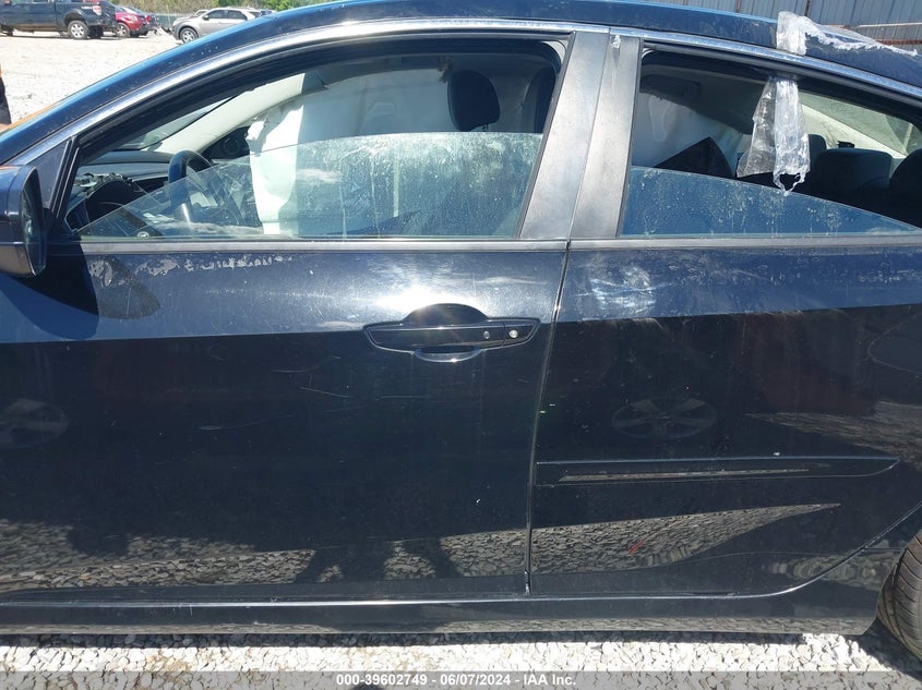 VIN JHMFC1F72JX038669 2018 HONDA CIVIC EX-L
