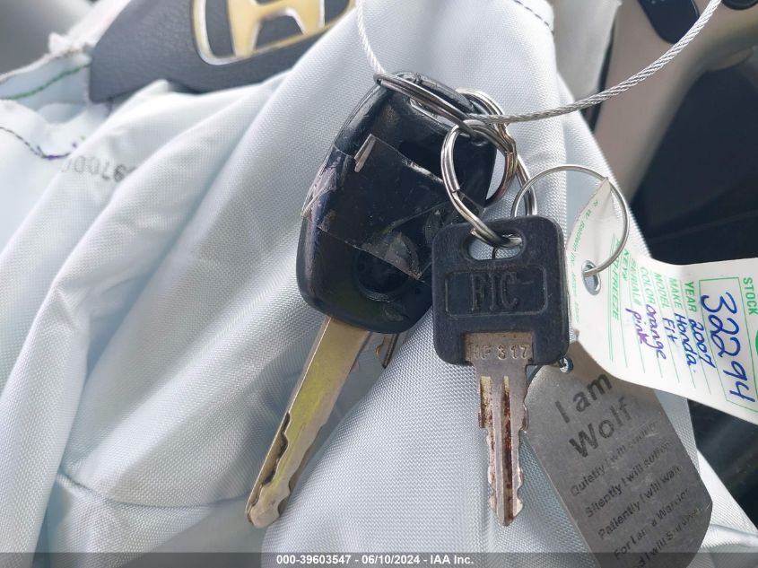 2007 Honda Fit Sport VIN: JHMGD38637S039935 Lot: 39603547