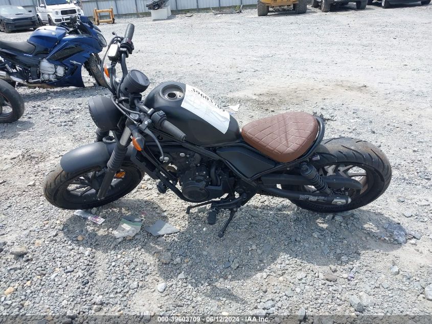 MLHPC5654J5100271 2018 Honda Cmx500 A