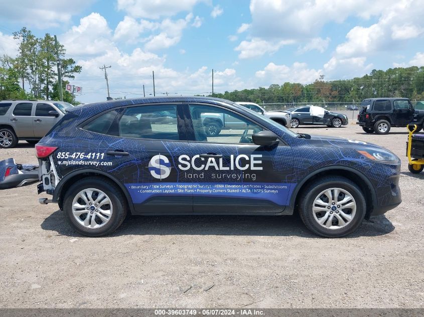 2022 Ford Escape S VIN: 1FMCU0F67NUB00881 Lot: 39603749