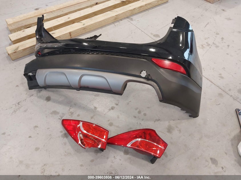 2013 Hyundai Santa Fe Sport 2.0T VIN: 5XYZU3LA8DG038979 Lot: 39603808