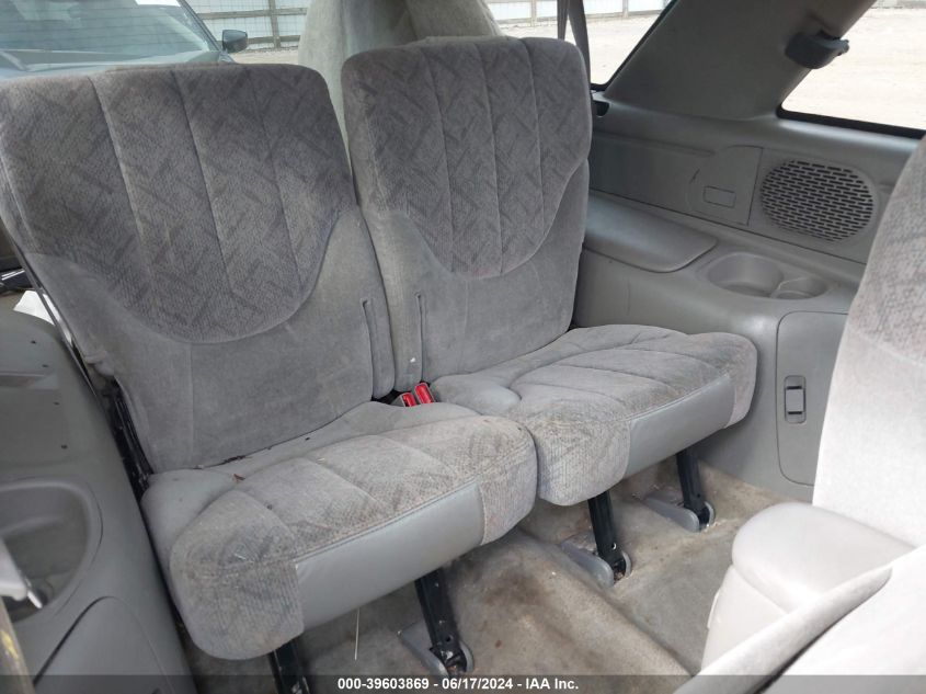 2000 GMC Jimmy Sls Convenience VIN: 1GKCS18W7YK295267 Lot: 39603869