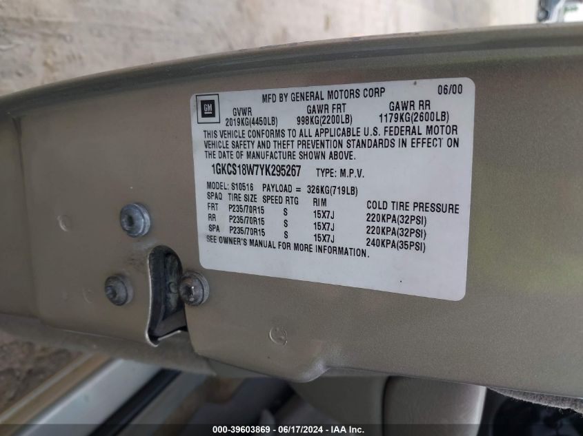 2000 GMC Jimmy Sls Convenience VIN: 1GKCS18W7YK295267 Lot: 39603869